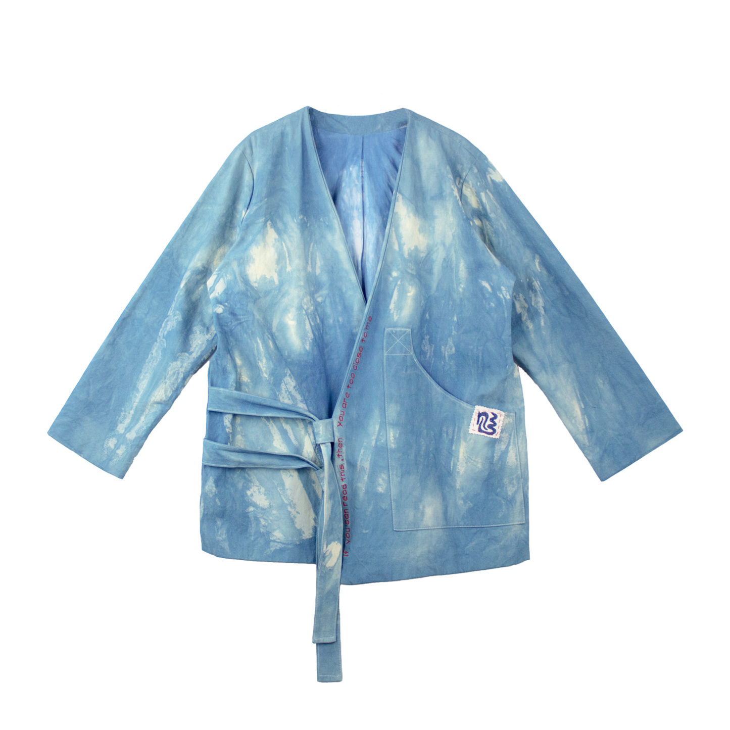 Veste kimono upcyclée tie & dye bleu — pièce unique teinte artisanale | Noussom