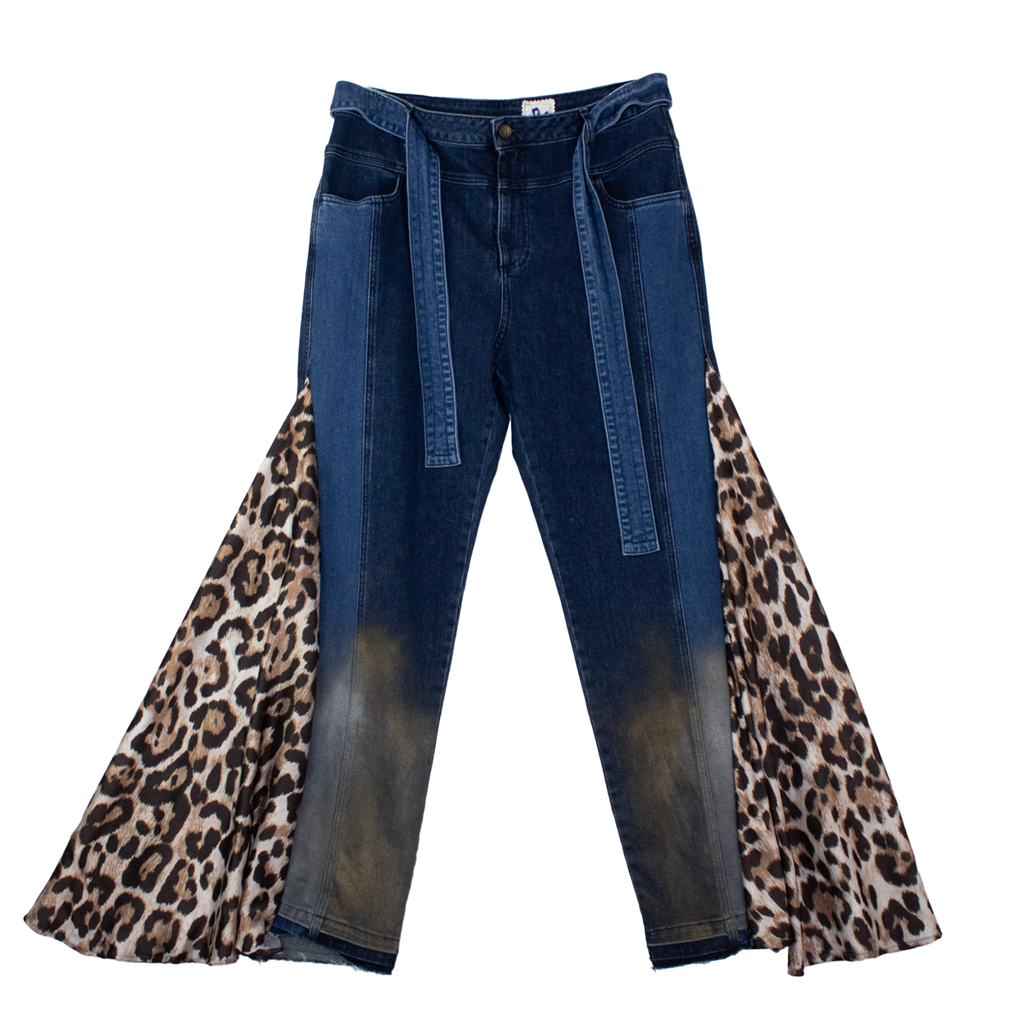 Jean patchwork upcyclé léopard — pièce unique denim transformé | Noussom